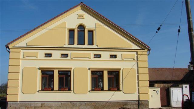 Pension Smetanuv Statek Hradec Kralove Exterior foto